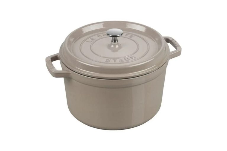 STAUB Öntöttvas főzőedény, zománcozott, 24 cm/4,7 liter, Cocotte Ronde kerek, bézs színű