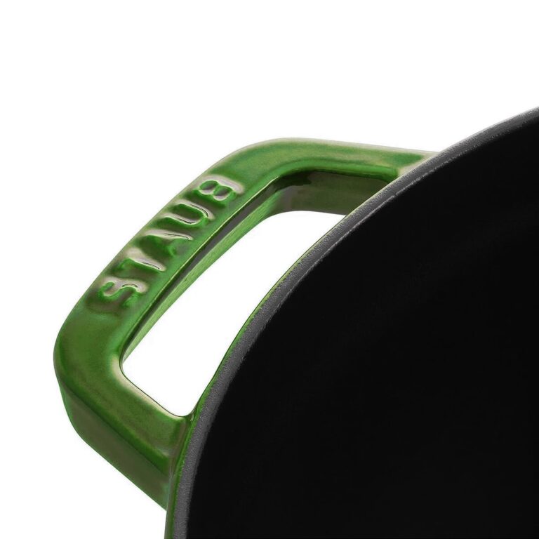 STAUB Öntöttvas főzőedény, zománcozott, 31 cm/5,4 liter, Cocotte Ovale zöld (basil)