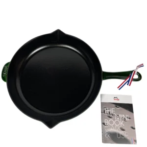 Staub Öntöttvas serpenyő, 30 cm, bazsalikomzöld