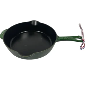 STAUB öntöttvas serpenyő hagyományos, kerek – 22 cm – Basilic-bazsalikomzöld (41)