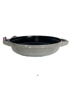 STAUB öntöttvas serpenyő, kettő füllel 24 cm átmérőjű1,9 literes, tört fehér színű(52)
