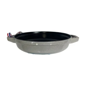 STAUB öntöttvas serpenyő két füllel – 24 cm / 1,9 L – törtfehér (52)