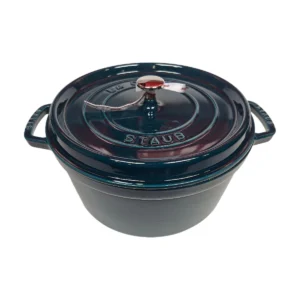 STAUB Cocotte Ronde öntöttvas edény kerek– 28 cm / 6,7 L – La Mer-tengerkék(110)