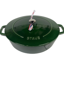 STAUB Öntöttvas főzőedény, zománcozott, 31 cm/5,6 liter, Bazsalikom zöld színű (77)